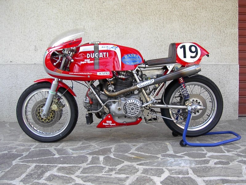 Ducati 900 Supersport Racebike.  Motorcycle Photo Of The Day